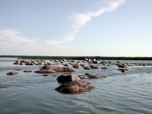 Jezioro Kardno Kamienna Wyspa